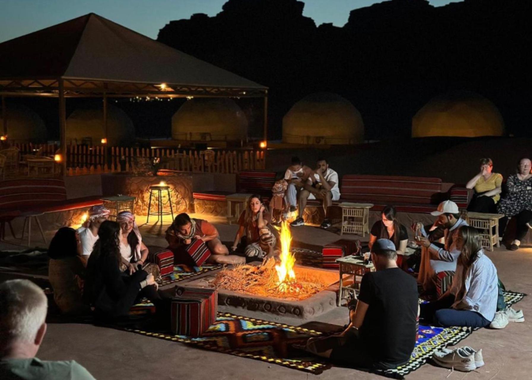 Angelina Wadi Rum Camp Luaran gambar