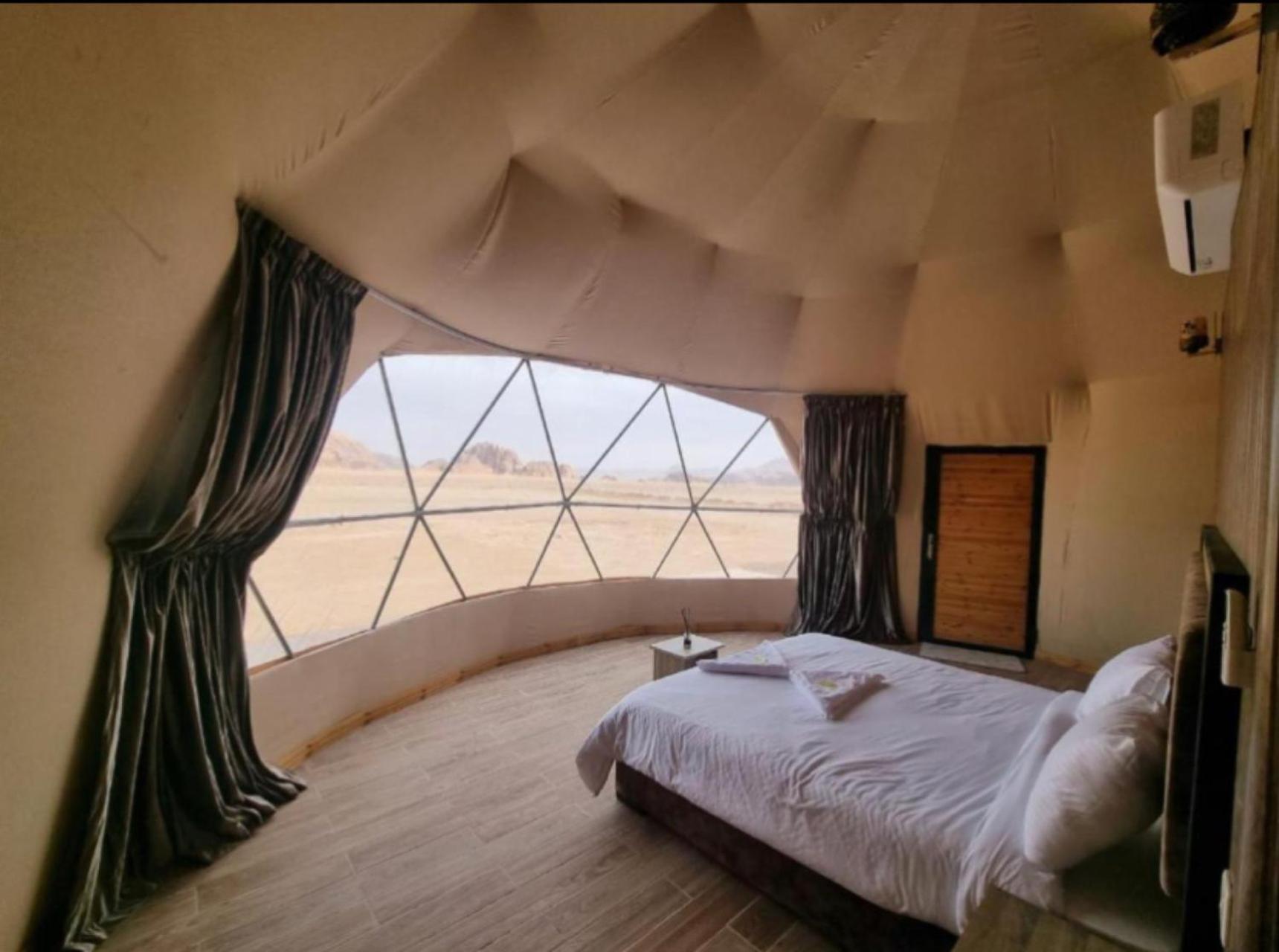 Angelina Wadi Rum Camp Luaran gambar