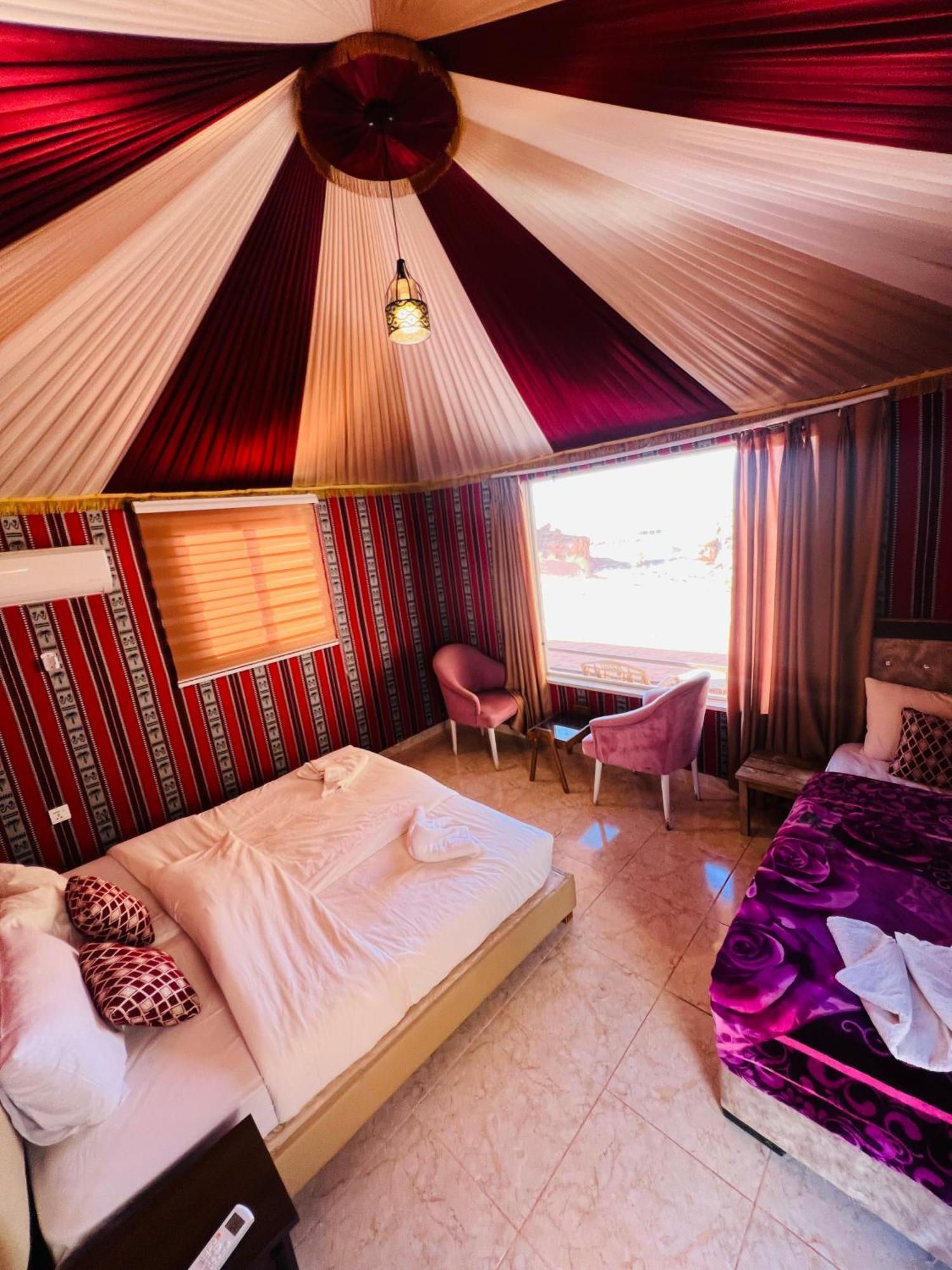 Angelina Wadi Rum Camp Luaran gambar